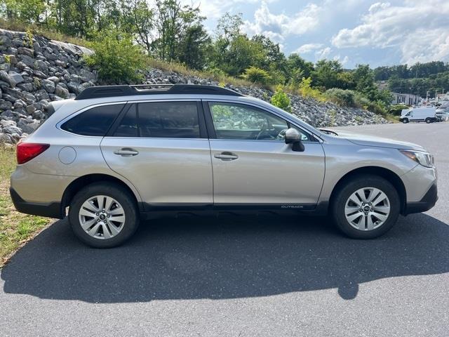 $17842 : PRE-OWNED 2018 SUBARU OUTBACK image 8