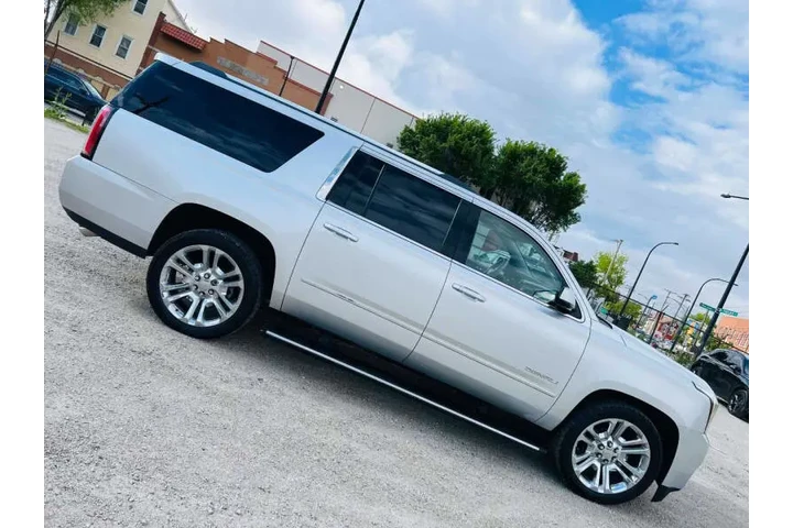 $20900 : 2016 GMC Yukon XL Denali image 4