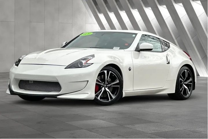 $32700 : Nissan 370Z 2020 Sport 2dr C image 2