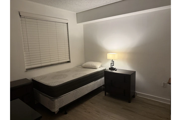 $600 : Habitacion para 1 persona image 2