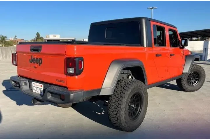 $32800 : Jeep Gladiator 2020 4x4 Spor image 6