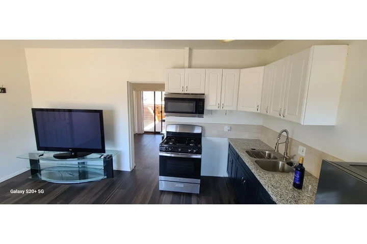 $1400 : Apartmento Desert Hot Springs image 9