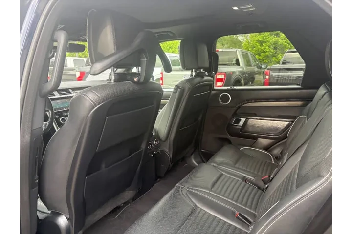 $14950 : 2018 Land Rover Discovery HSE image 8