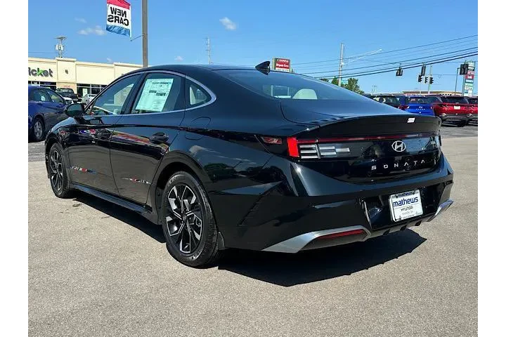 $26767 : Hyundai SONATA 2024 SEL 4dr image 3