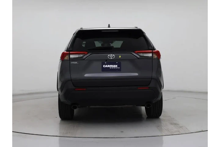 $26998 : Toyota RAV4 2021 XLE Premium image 6