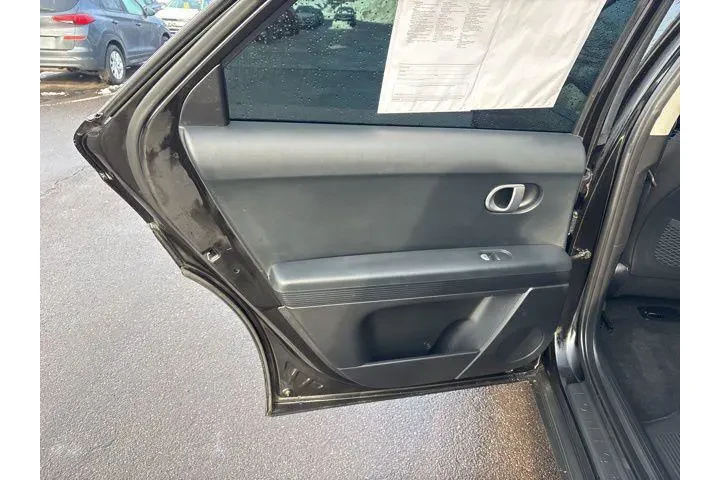 $19495 : Hyundai IONIQ 5 2022 SE 4dr image 10