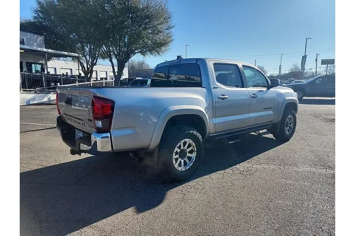 $31998 : Toyota Tacoma 2023 4x2 TRD O image 3