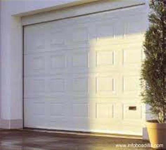 MENDOZA  GARAGE DOORS image 3