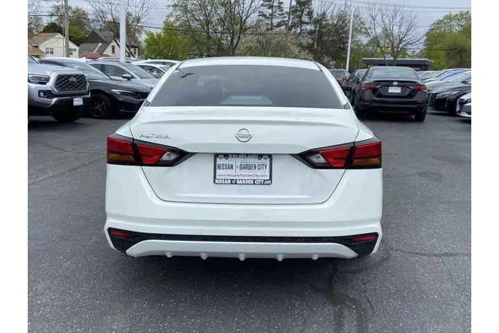 $15444 : Nissan Altima 2022 2.5 S 4dr image 5