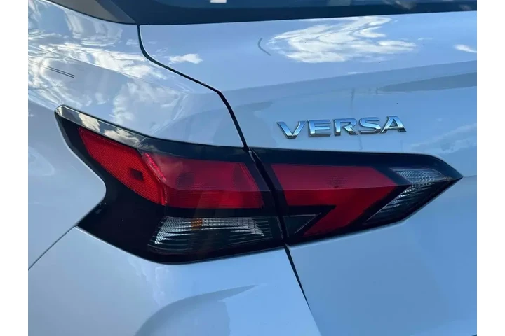 $16995 : Nissan Versa 2025 S 4dr Seda image 10