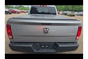 $25460 : Ram 1500 Classic 2023 4x4 Tr thumbnail