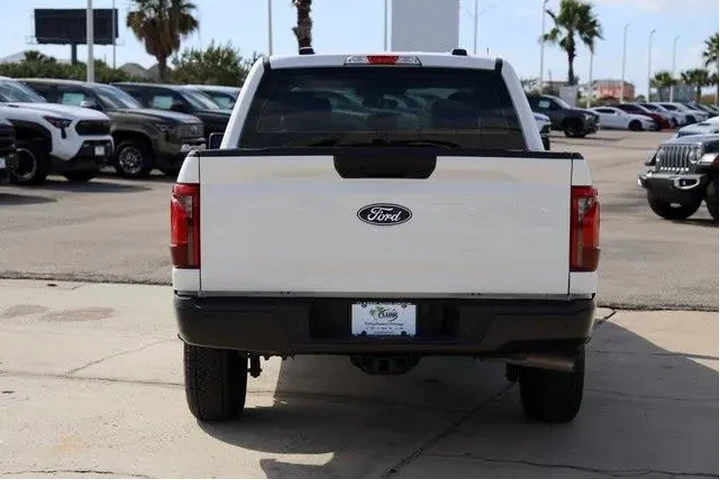 $39396 : Ford F-150 2024 4x4 XL 4dr S image 7