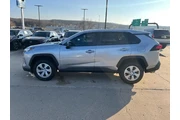 $24495 : Toyota RAV4 2024 LE 4dr SUV thumbnail