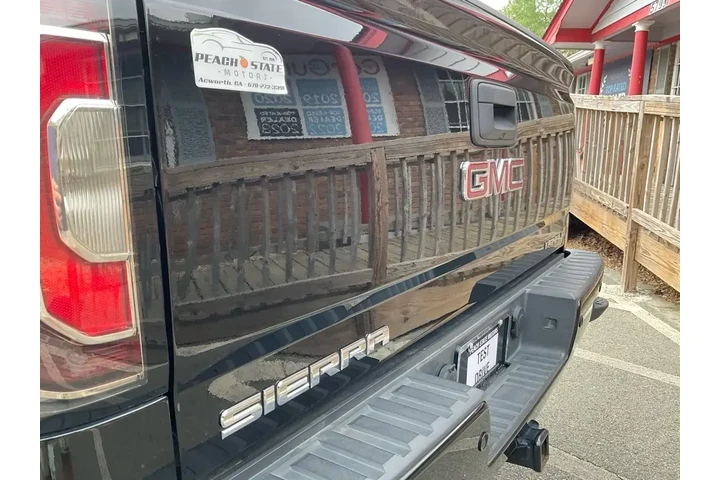 $30985 : GMC Sierra 1500 2018 4x4 Den image 9