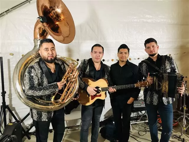 Grupo Norteño Con Tuba image 4