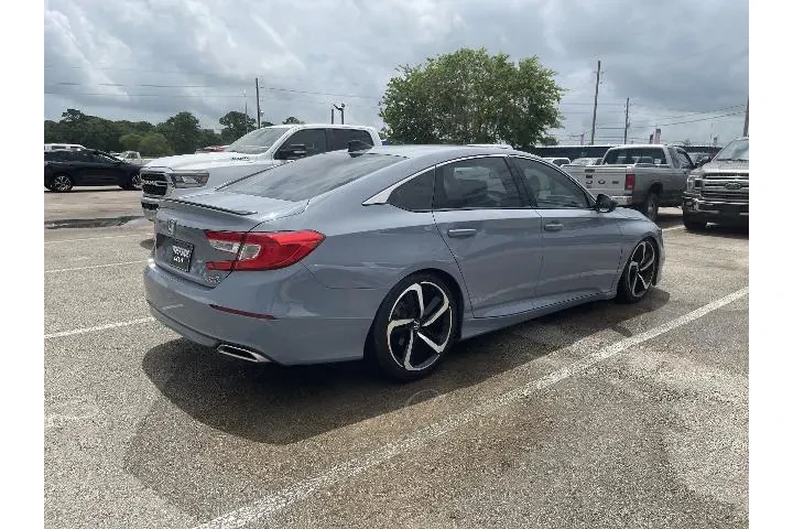 $24981 : Honda Accord 2021 Sport 4dr image 2