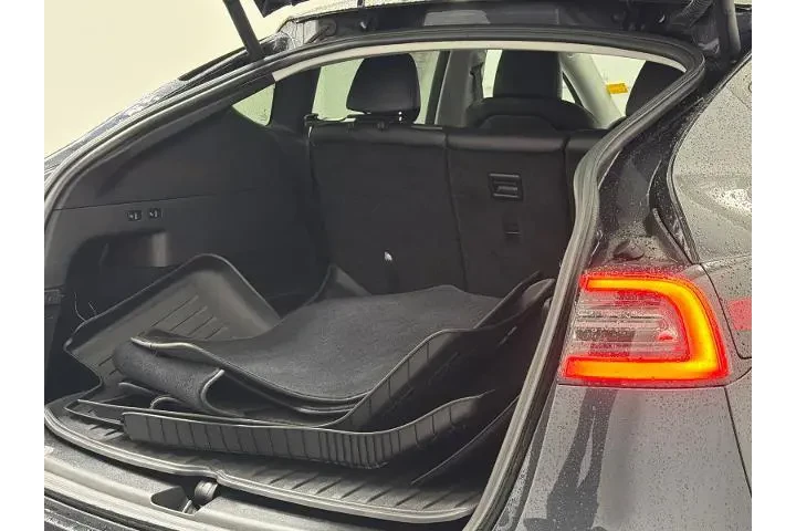 $36500 : Tesla Model Y 2024 AWD Long image 9