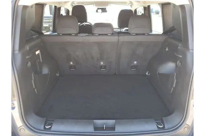 $18988 : Jeep Renegade 2022 4x4 Latit image 7