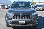 $21988 : Toyota RAV4 2019 XLE 4dr SUV thumbnail
