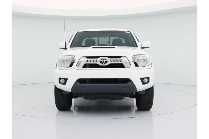 $28998 : Toyota Tacoma 2015 4x2 PreRu image 5