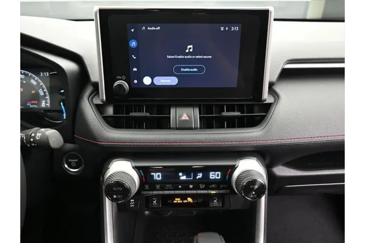 $39990 : Toyota RAV4 Plug-in Hybrid 2 image 3