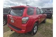 $39535 : Toyota 4Runner 2024 4x4 SR5 thumbnail