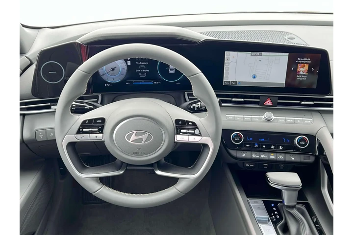$20476 : Hyundai ELANTRA 2024 SEL 4dr image 5