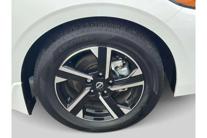 $17295 : Nissan Sentra 2025 SV 4dr Se image 9