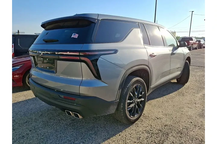 $33326 : Chevrolet Traverse 2024 LS 4 image 5