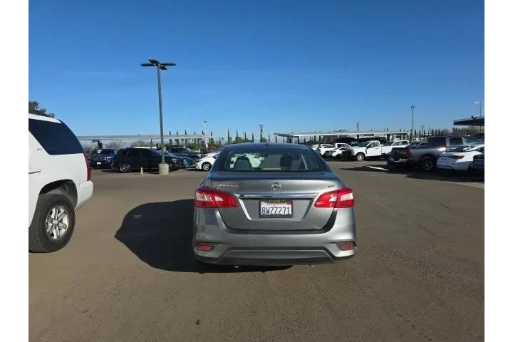 $8900 : Nissan Sentra 2019 S 4dr Sed image 5