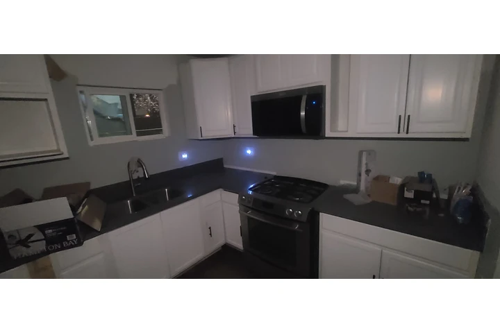 $3100 : Casa para 6 Personas Fontana image 3