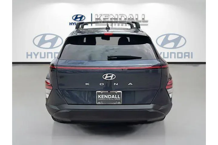 $19101 : Hyundai KONA 2024 SEL 4dr Cr image 5