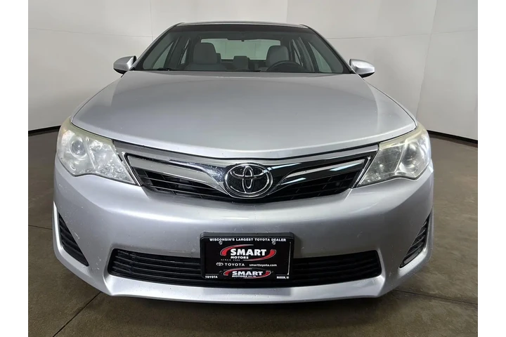 $12090 : 2014 Camry LE image 6