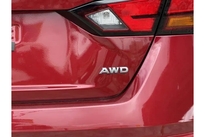 $24876 : Nissan Altima 2024 AWD 2.5 S image 7