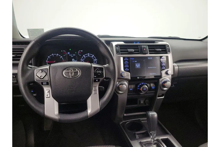 $30998 : Toyota 4Runner 2023 4x2 SR5 image 9
