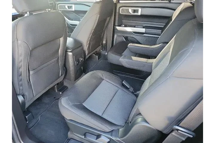 $26400 : Ford Explorer 2022 XLT 4dr S image 10