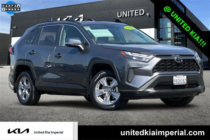 $30998 : Pre-Owned 2022 RAV4 XLE image 1