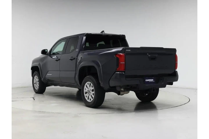 $32998 : Toyota Tacoma 2024 4x2 SR5 4 image 2