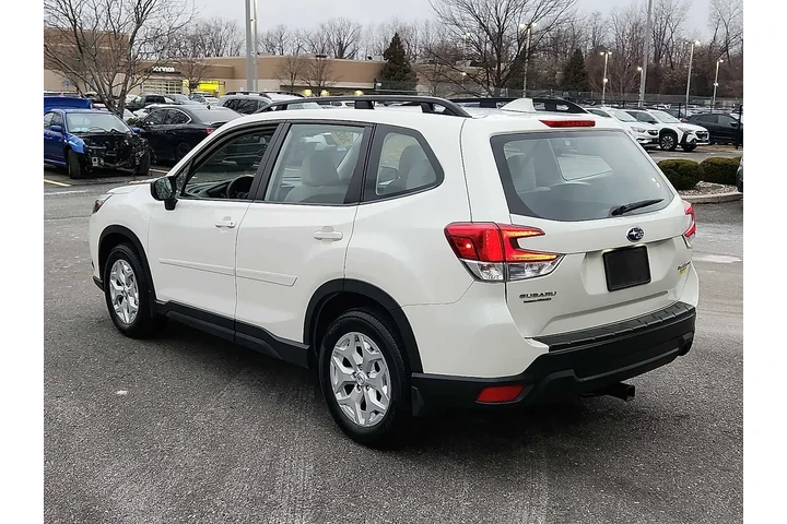 $20499 : Subaru Forester 2022 AWD Bas image 4