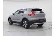 $38998 : Volvo XC40 2025 AWD B5 Plus thumbnail