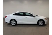 $16513 : Chevrolet Malibu 2023 LT 4dr thumbnail