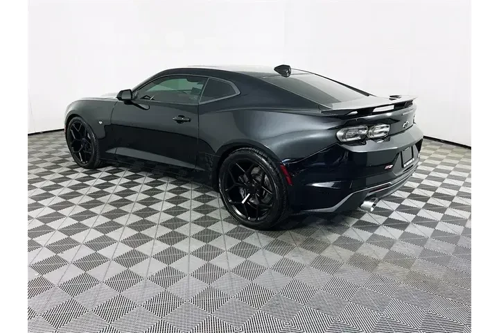 $35900 : Chevrolet Camaro 2020 SS 2dr image 5
