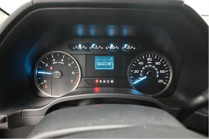 $31998 : Ford F-150 2019 4x4 XL 4dr S image 3