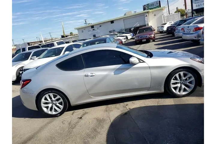 $12799 : 2015 Genesis Coupe image 9