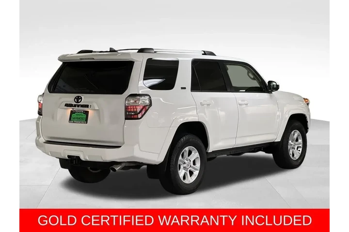 $39988 : Gold Certified2022 4Runner SR5 image 5