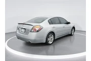 $7850 : Nissan Altima 2012 3.5 SR 4d thumbnail
