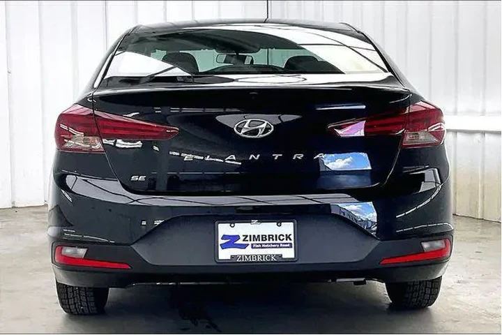 $13490 : Hyundai ELANTRA 2019 SE 4dr image 4
