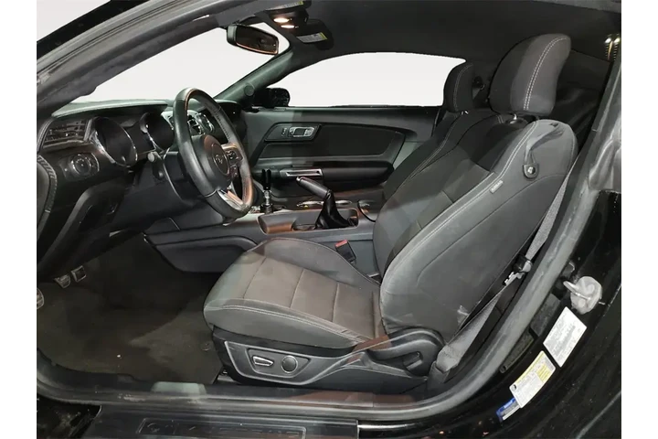 $14500 : Ford Mustang 2015 V6 2dr Fas image 2