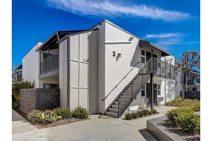 $2925 : The Californian Ap- HB  F65.25 image 1