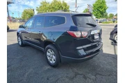 $7895 : 2015 Traverse LS thumbnail